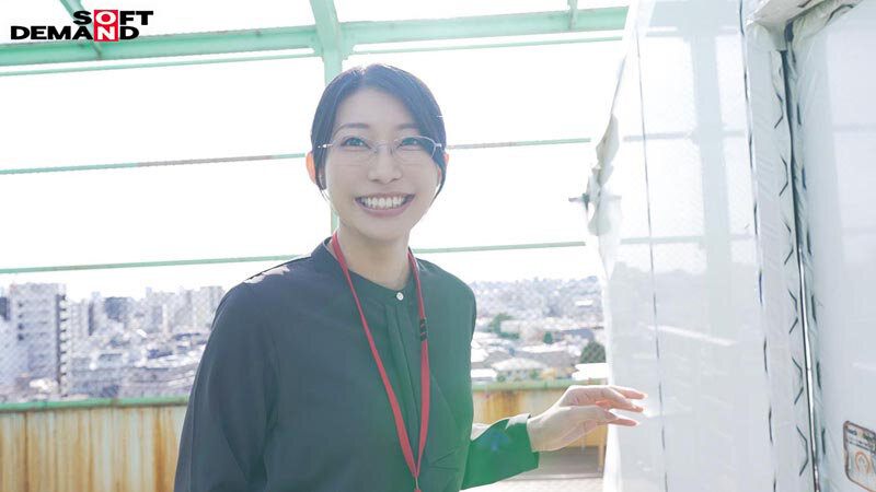 業務を抜け出してイキまくる秘書 デカチン 玩具オナニー オイルプレイ 3P 総務部秘書課 守屋よしの