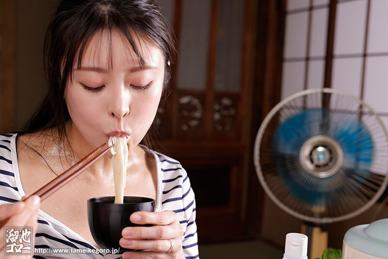 田舎に帰省してきた発情期痴女(兄嫁)とドロドロSEXをしたあの夏ー。【汗だくだく、ザーメンドクドク】 潤うるる
