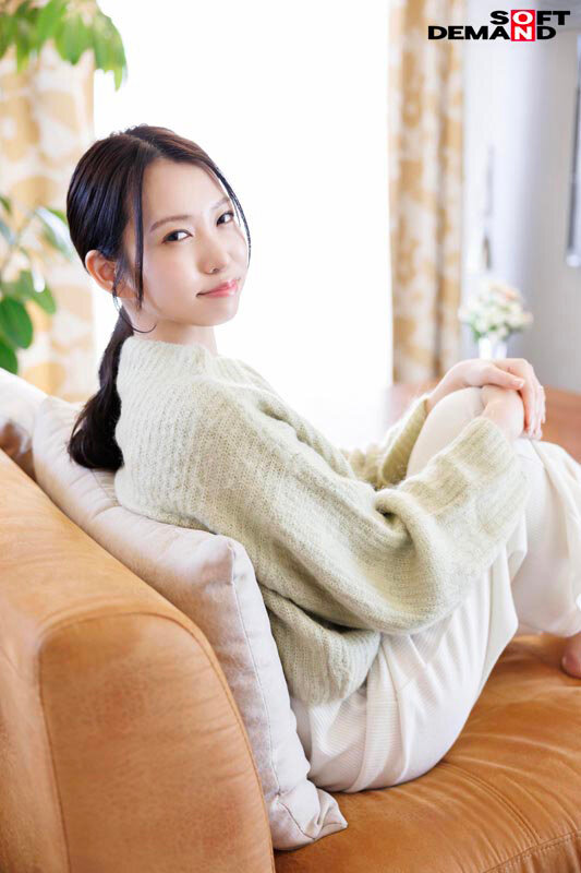 根っからの明るさで職場の絵画スクールはいつも笑顔で溢れてる 今村由美 34歳 第4章 普段は夫とくつろぐリビングが絶頂お漏らし潮まみれ!真っ昼間から禁断の自宅撮影