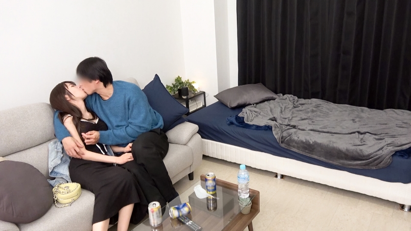 百戦錬磨のナンパ師のヤリ部屋で、連れ込みSEX隠し撮り 398 スナックの美人ママを部屋に連れ込み成功!男を昂らせる一流のトークスキルと男を虜にする極上のセックススキル!ピストンする度に収縮を繰り返す腹筋と膣中はエロ美しい。男の上で激しく腰を振りながらクリトリスを吸引され、喋れなくなるほどの快感に浸る!