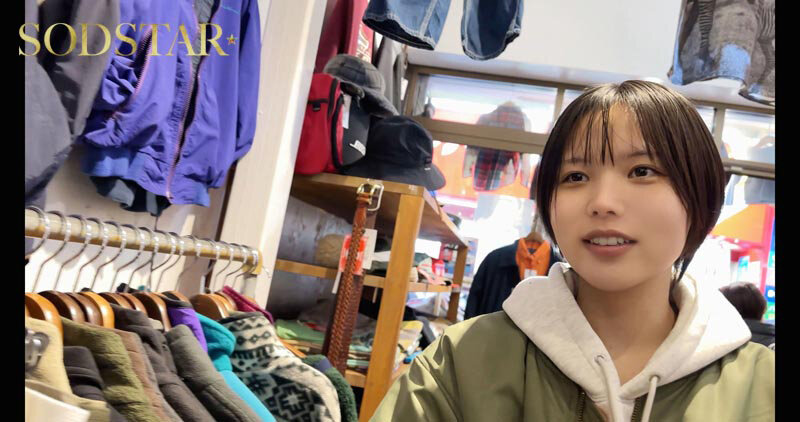 「3日間すっぴんで過ごす彼女と休日4SEX」付き合って1ヵ月の僕らは仕事終わりの金曜日に僕の家の最寄り駅で待ち合わせをして、初めてお泊りをした。翌日彼女は帰る予定だったけど、まだずっとそばにいたくて、週末はずっと僕の家でSEXをしていた。そんな何の変哲… 柴崎はる