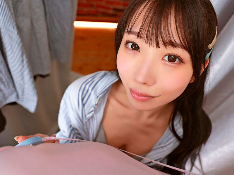 【VR】イ●スタの着替え動画で客を釣る美女店員の密着スポブラ接客にたまらず勃起チ○ポ見せたら向こうも発情こっそりフェラチオ試着室アヘ声押し殺しサイレント中出し 尾崎えりか