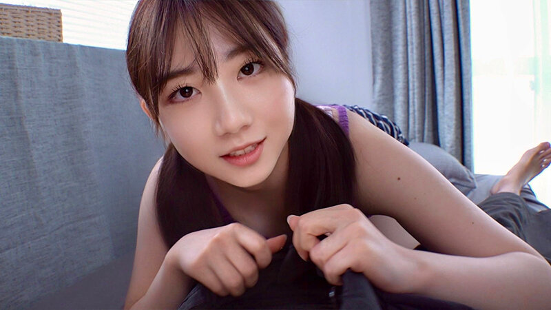 やけに発育のいい姪っ子155cm ねっちょり密着して離さず中出し 篠崎菜都香