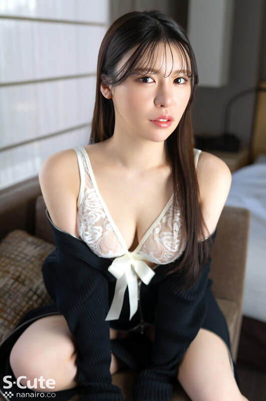チ○コの前では淫らで大胆。箱入り音大生素顔のSEX 黒島玲衣