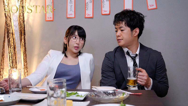 クールな外見で常にしごできオーラを放っている夏目部長 いざ下についてみるとポンコツ判明 仕事はぜんぶボクに丸投げだけど 残業後は飲みに連れてってくれ自宅で生マンまでさせてくれる とっても優しいクーデレ女上司 夏目響