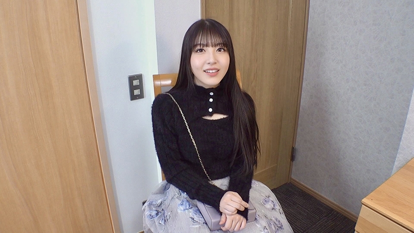 モデル志望の美乳娘に卑猥コスプレ面接 押し倒されて拒否できず剛毛まんまんに生ハメ！おっぱいが圧し潰されるほどに中出し発情Gカップバニー！