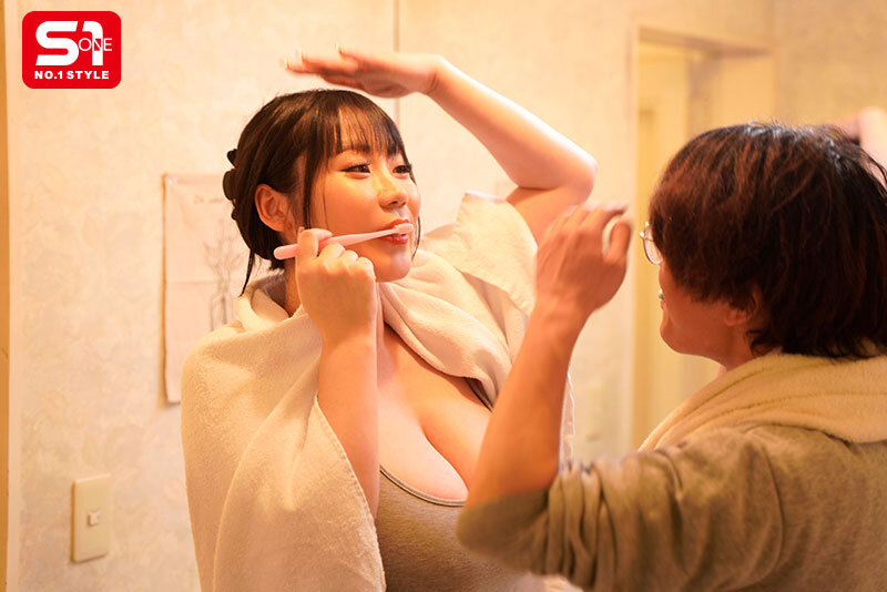 平日午後3時。私は「妻」を脱ぎ捨てた。際どいマッサージは不倫になりますか? みなみ羽琉