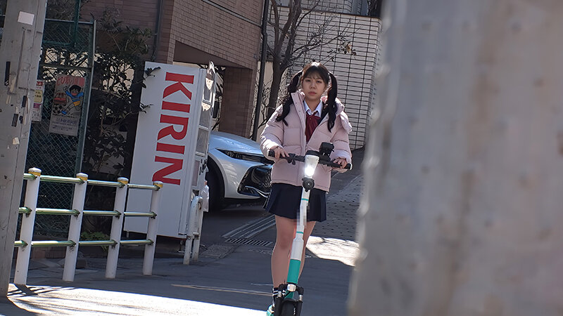 電動キックボードで帰宅する小生意気な巨乳女先輩 不登校デカチン童貞後輩に「ほらっ挿れてみな!」とあおったら逆にメスイキLOOPされたよぉぉ~