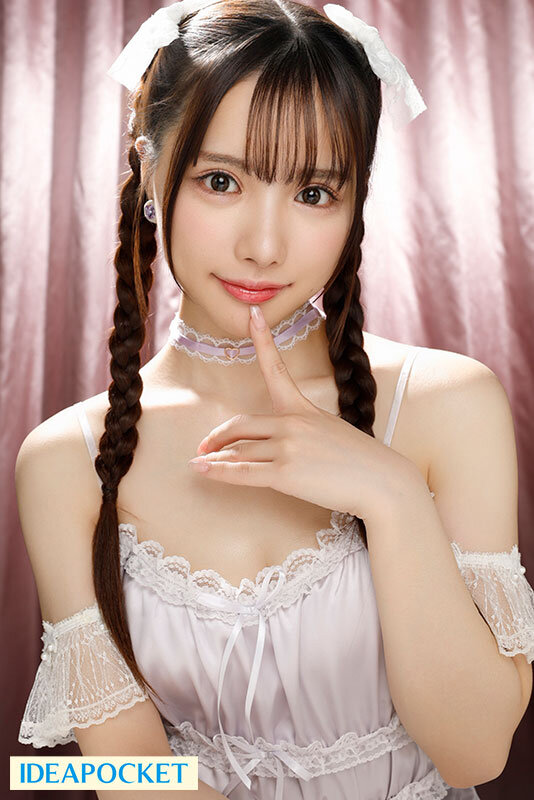 CHARMING LIP 唾液まみれで舐めじゃくり口淫小悪魔痴女 佐々木さき