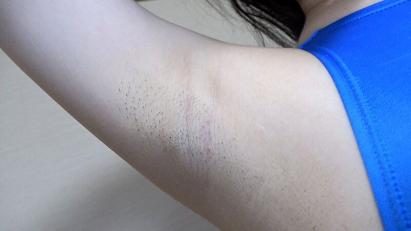 永野鈴 濡れてテカってピッタリ密着 神競泳水着 可愛い女子の競泳水着姿をじっとりと堪能！着替え盗撮から始まり貧乳から巨乳にパイパン、ハミ毛、ジョリワキ等のフェチ接写やローションソーププレイや競泳水着ぶっかけ等を完全着衣で楽しむAV